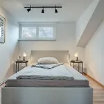 Residenz Unter Den Linden Falke Διαμέρισμα *