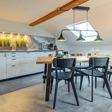 Residenz Unter Den Linden Falke * Mühlhausen